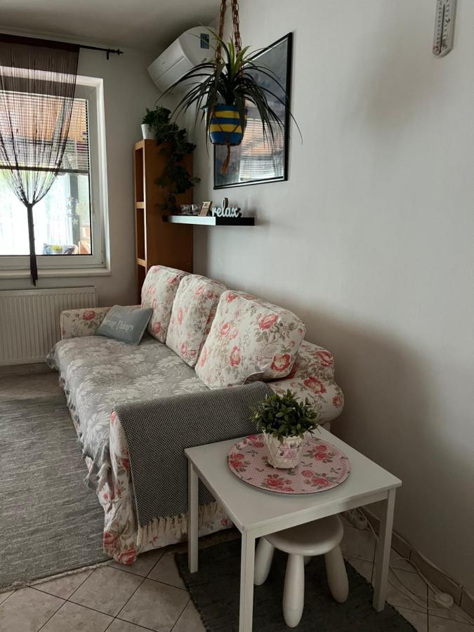 Terrace Apartment S 1 Spalnou Sofia-Parking & Wifi Bratislava Buitenkant foto