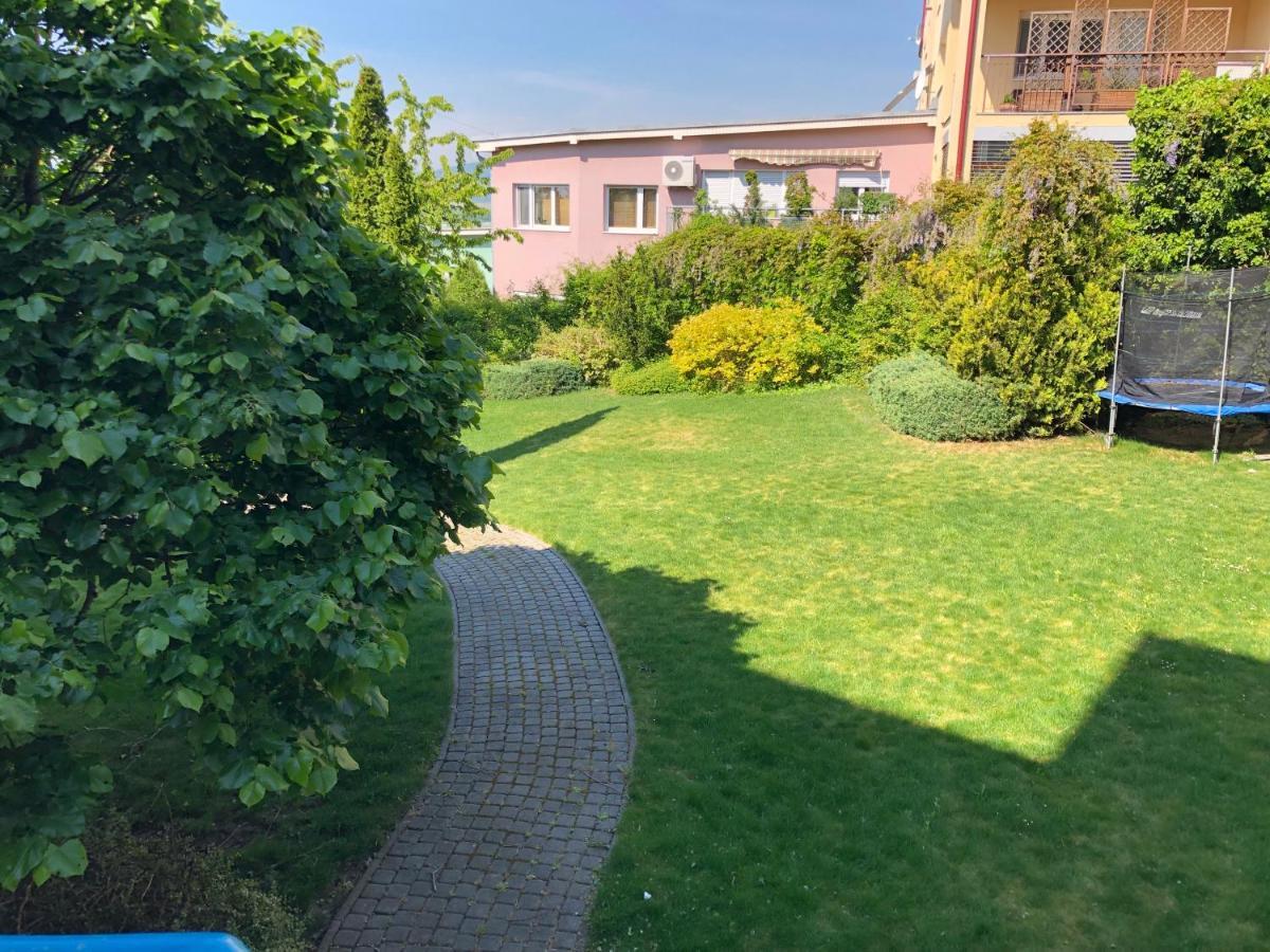 Terrace Apartment S 1 Spalnou Sofia-Parking & Wifi Bratislava Buitenkant foto